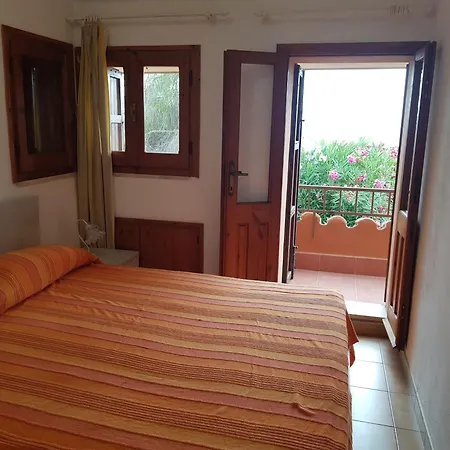 Brezza Marina Vakantiehuis Is Traias